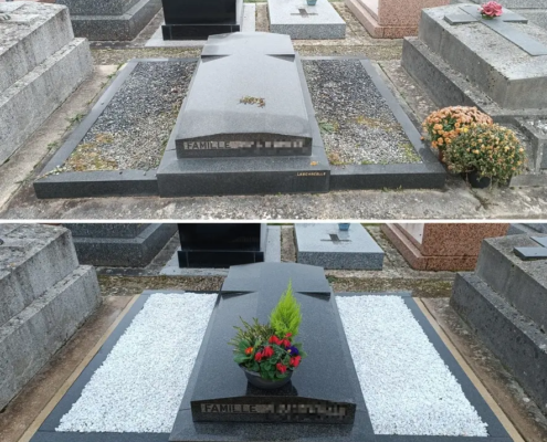 Tombe rectangulaire en pierre sombre dans un cimetière, entourée de gravats et d'autres monuments. Déco fleurie au centre avec un petit arrangement végétal coloré, et un lit de gravier blanc sur les côtés.