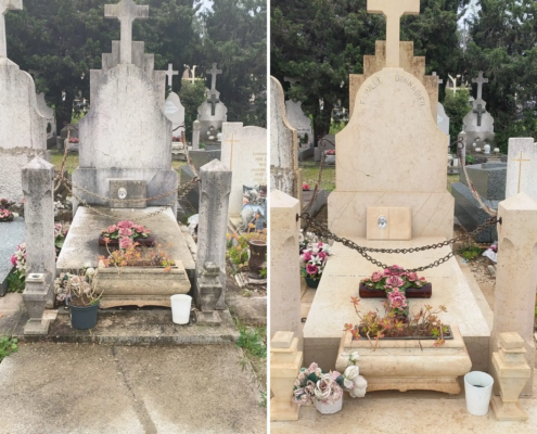 Deux tombes côte à côte dans un cimetière: avant/ancien et après entretien, avec croix, fleurs et petits ornements sur les dalles et le devant.
